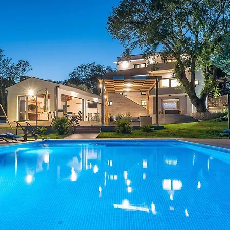 Holiday home Ruby *